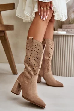 Ażurowe Botki Damskie Na Słupku Z Noskami W Szpic Eko Zamszowe Ciemnobeżowe Nevithra