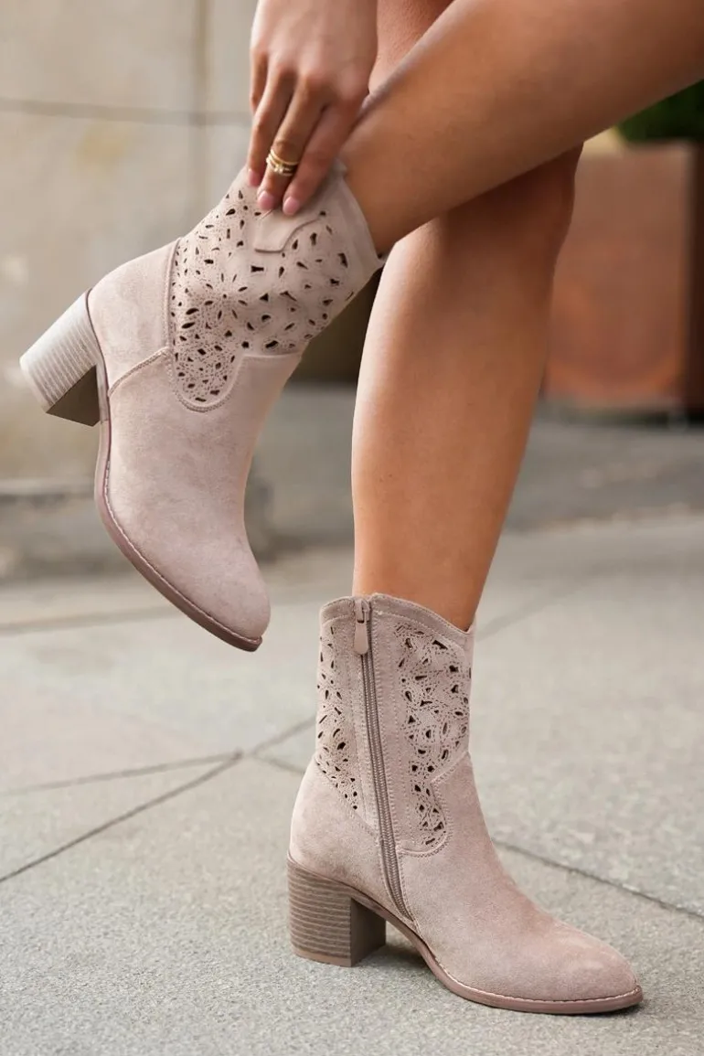 Ażurowe Botki Kowbojki Damskie Na Obcasie S.Barski HY51-125 Beżowe