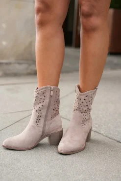 Ażurowe Botki Kowbojki Damskie Na Obcasie S.Barski HY51-125 Beżowe