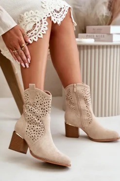 Ażurowe Botki Na Słupku Z Eko Zamszu Zapinane Na Zamek Beżowe Sevana
