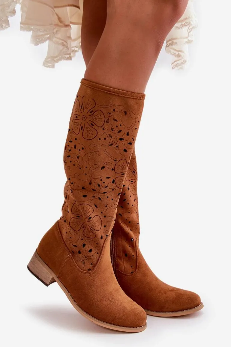 Ażurowe Kozaki Damskie Na Niskim Obcasie Eko Zamszowe Zapinane Na Zamek Camel Orchides