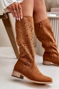 Ażurowe Kozaki Damskie Na Niskim Obcasie Eko Zamszowe Zapinane Na Zamek Camel Orchides