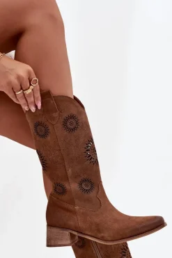 Ażurowe Kozaki Damskie Z Naturalnego Zamszu Na Klocku Zazoo 3793 Brązowe