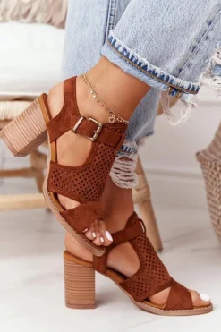 Ażurowe Sandały Na Słupku Camel Hey Lover