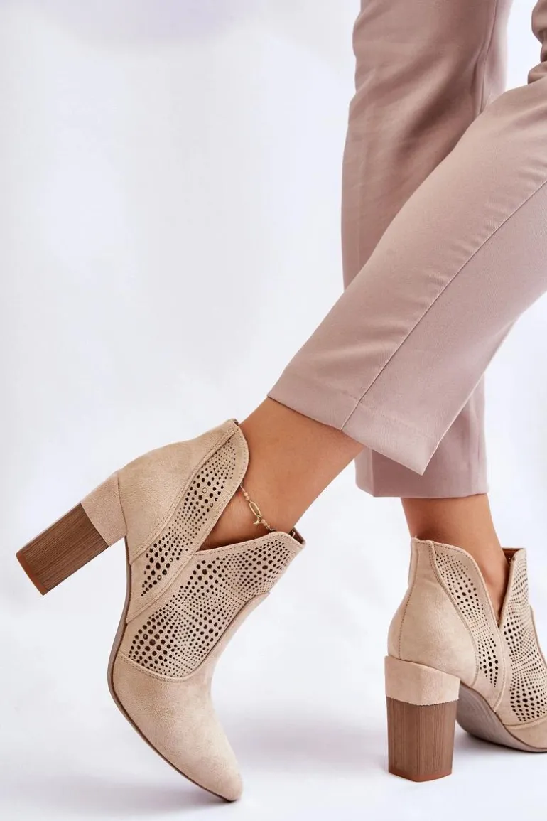 Ażurowe Zamszowe Botki Na Obcasie Jasnobeżowe Leanna