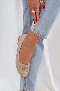 Baleriny Na Płaskiej Podeszwie Z Ozdobą Beżowe Ainoria