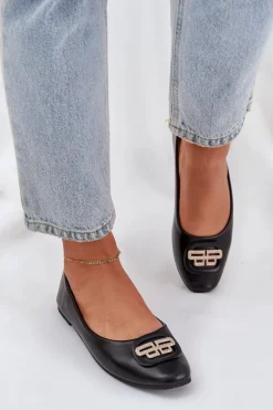 Baleriny Na Płaskiej Podeszwie Z Ozdobą Czarne Ainoria