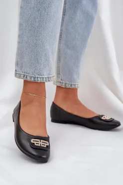 Baleriny Na Płaskiej Podeszwie Z Ozdobą Czarne Ainoria