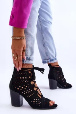 Botki Ażurowe Na Obcasie Czarne Letya