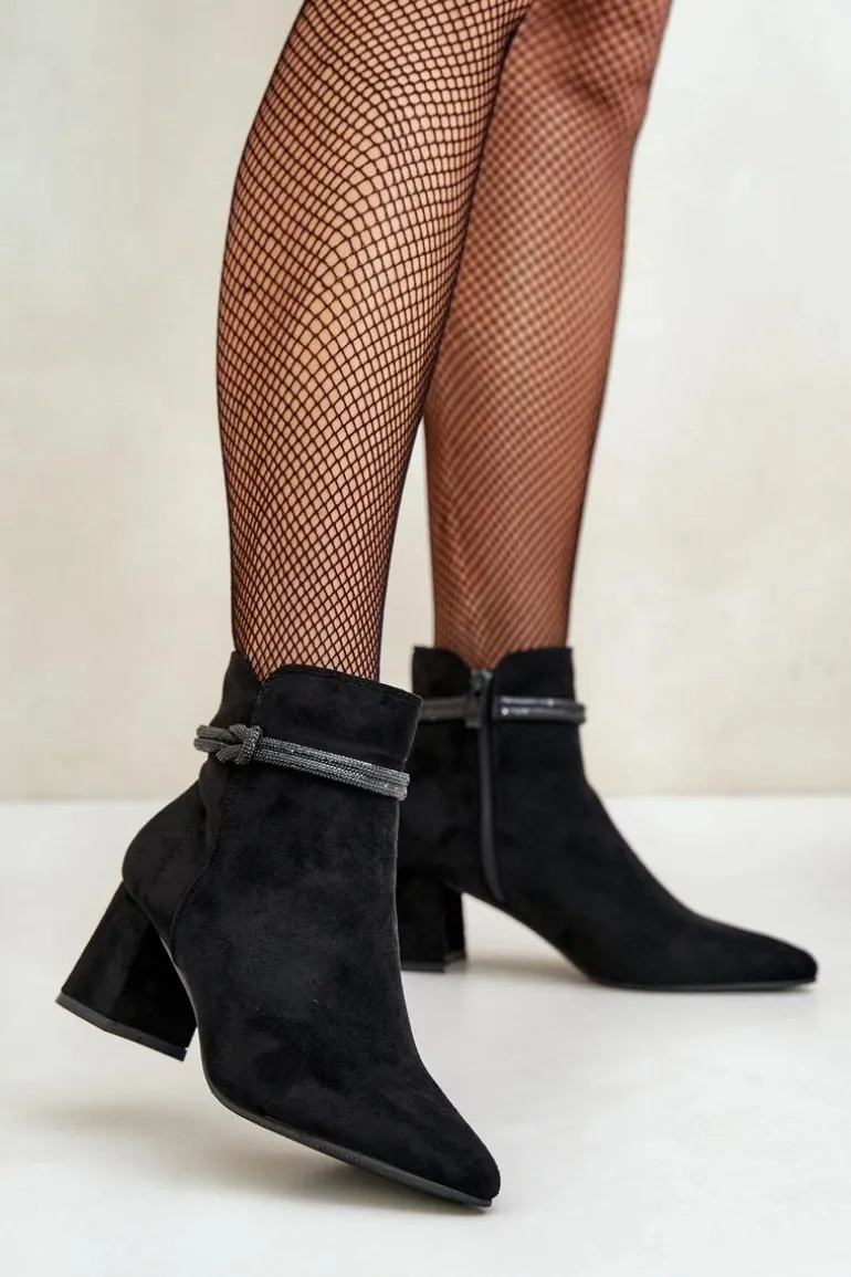 Botki Damskie Eko Zamszowe Na Słupku Z Noskami W Szpic Czarne Terivannes
