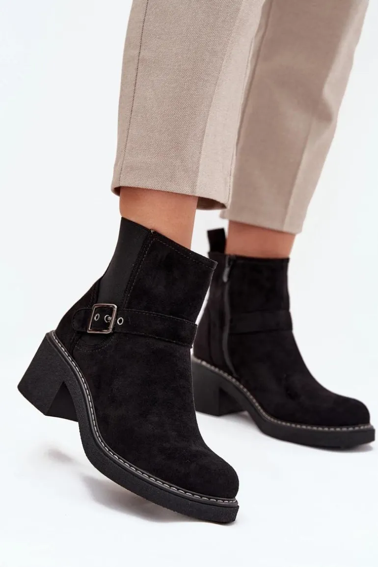 Botki Damskie Na Klocku Z Klamrą Czarne Nymera