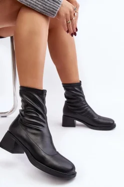 Botki Damskie Na Niskim Obcasie Czarne Aphroteia