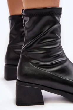Botki Damskie Na Niskim Obcasie Czarne Aphroteia