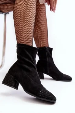 Botki Damskie Na Niskim Obcasie Ze Zdobieniem Czarne Vissias