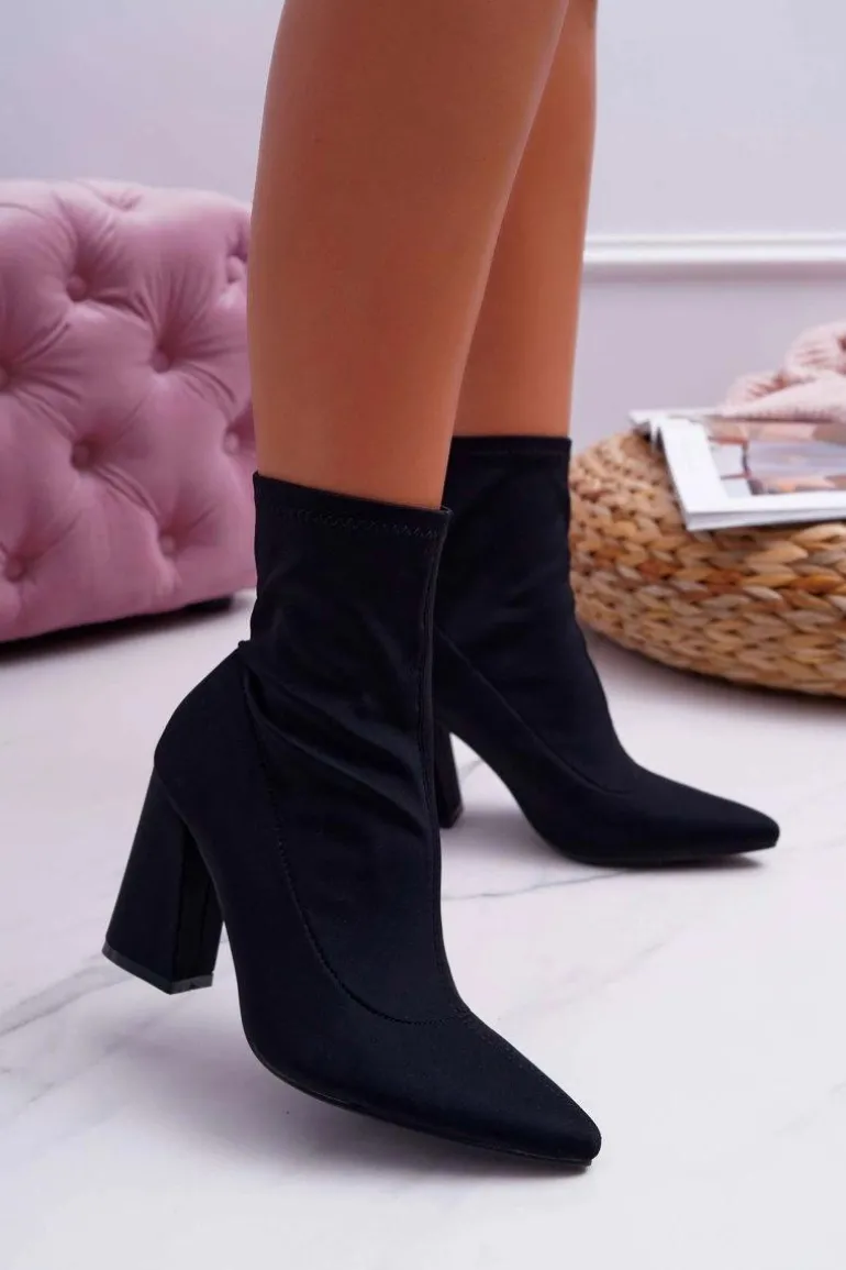 Botki Damskie Na Obcasie Wsuwane Czarne Pontiac