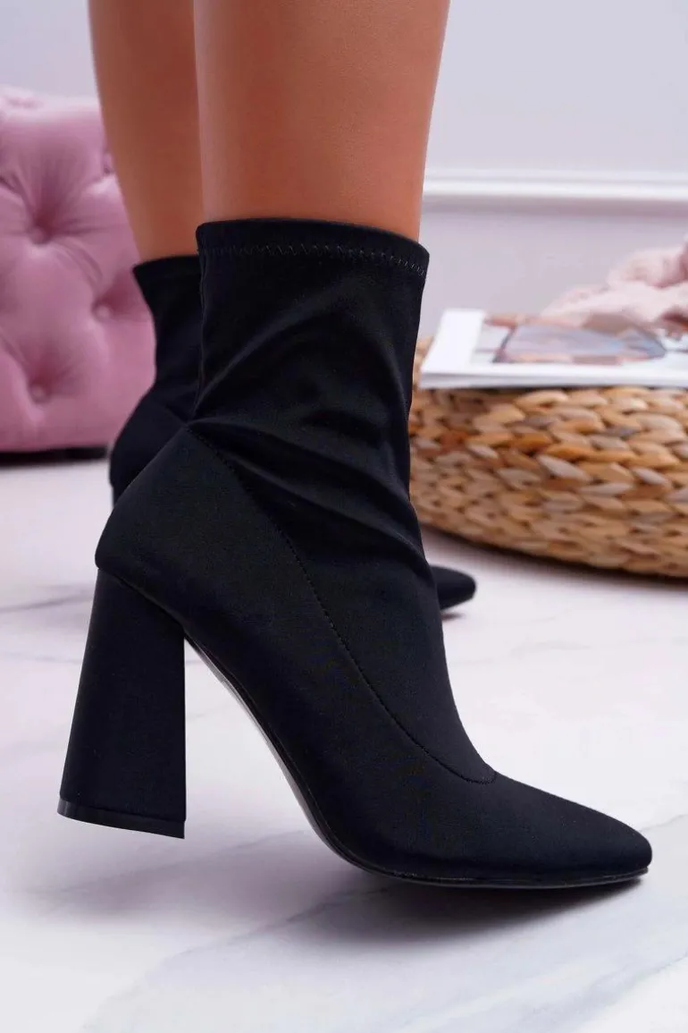 Botki Damskie Na Obcasie Wsuwane Czarne Pontiac