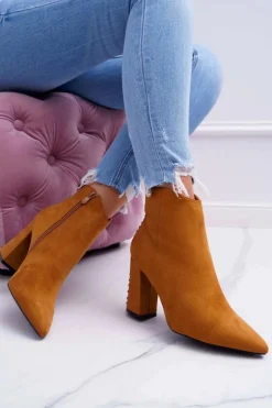 Botki Damskie Na Obcasie Z Nitami W Szpic RB23P Camel Snack