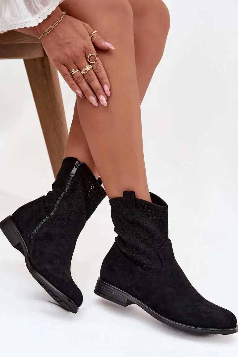 Botki Damskie Na Płaskim Obcasie Z Ażurowym Wzorem S.Barski HY52-530 Czarne