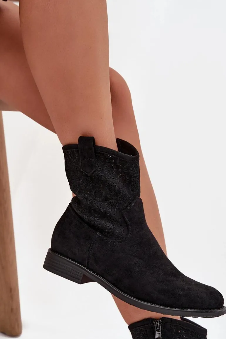 Botki Damskie Na Płaskim Obcasie Z Ażurowym Wzorem S.Barski HY52-530 Czarne