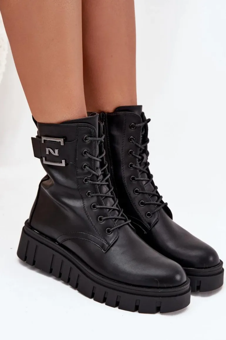Botki Damskie Na Platformie Z Ozdobnym Detalem Ocieplane Czarne Lyrana