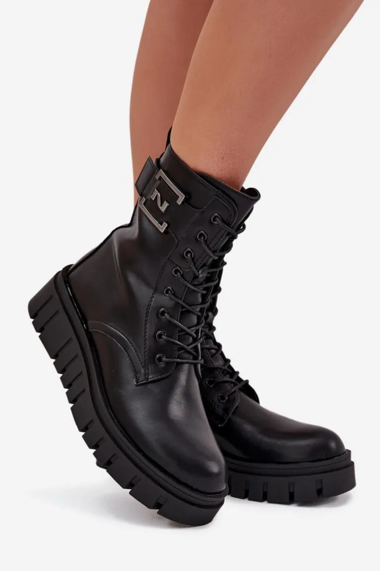 Botki Damskie Na Platformie Z Ozdobnym Detalem Ocieplane Czarne Lyrana