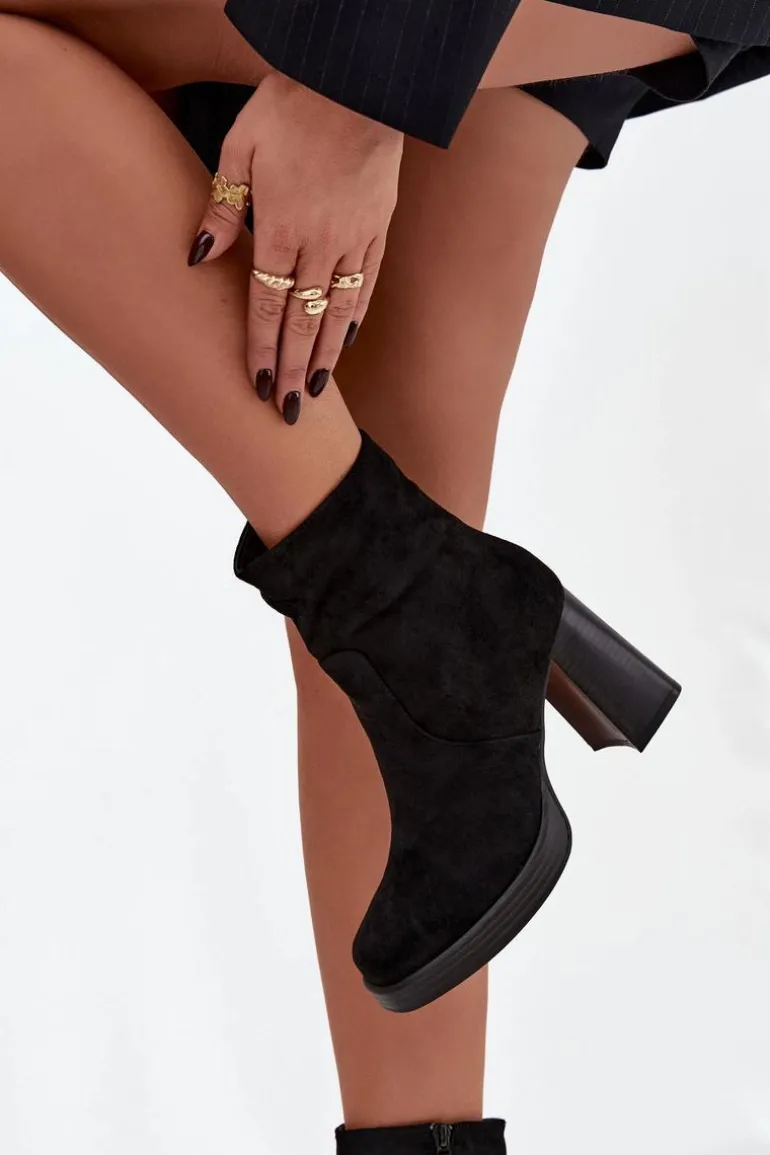 Botki Damskie Na Słupku Czarne Pavinne