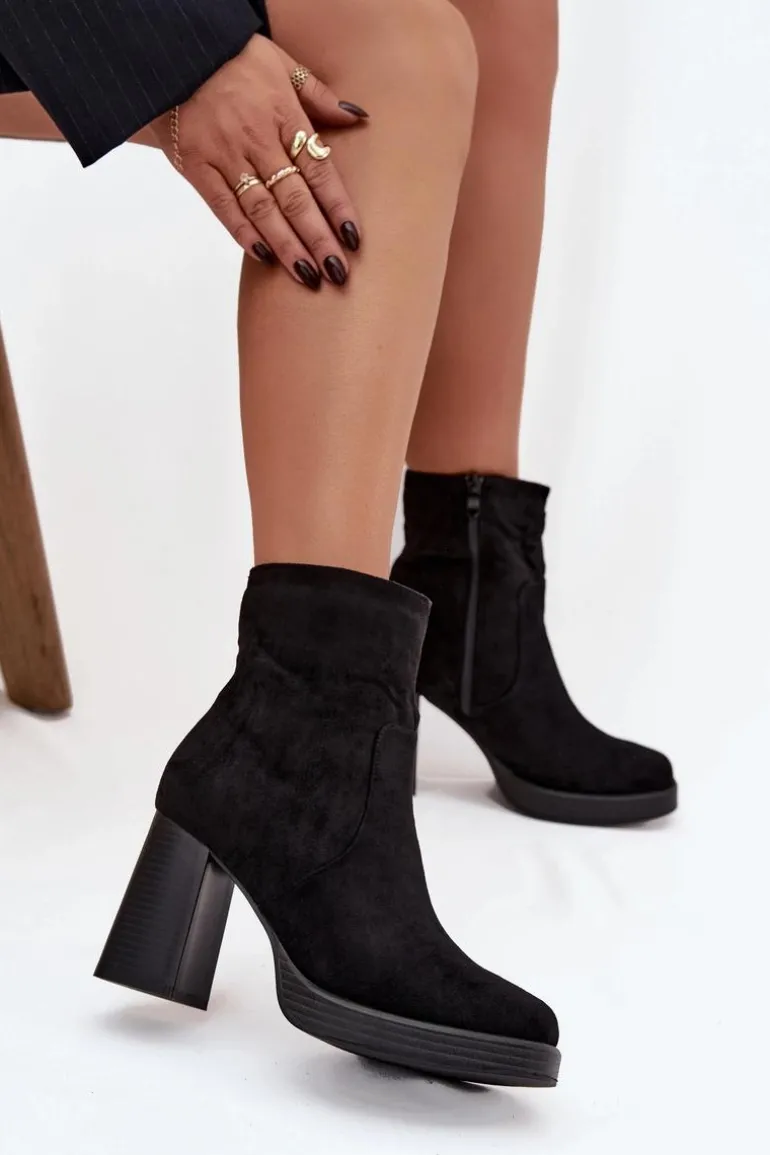 Botki Damskie Na Słupku Czarne Pavinne