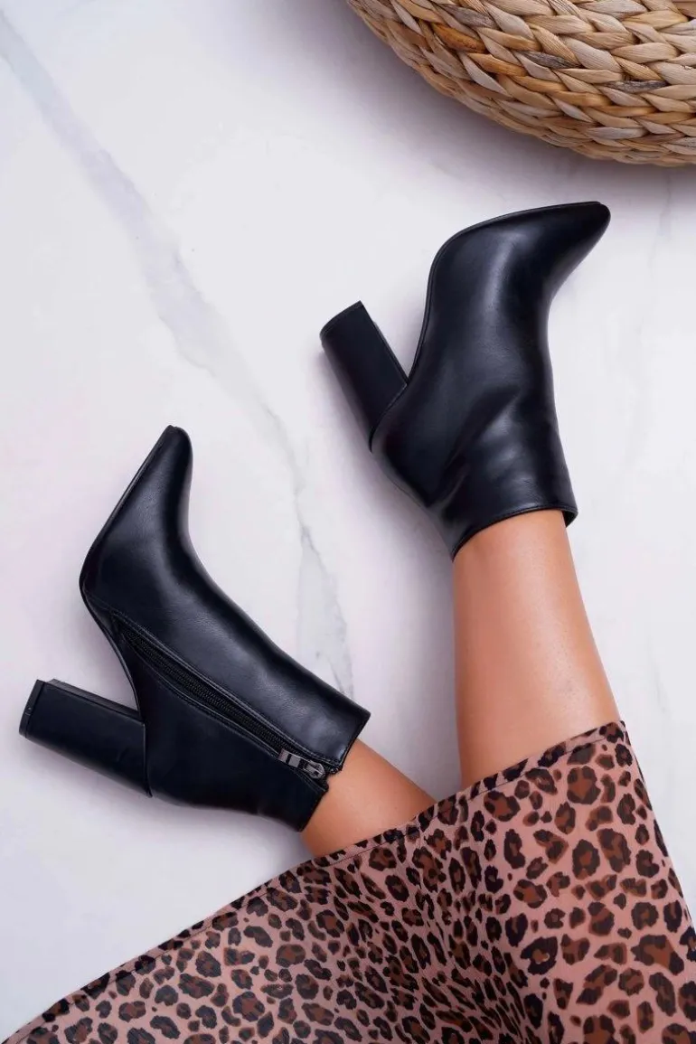 Botki Damskie na Słupku Czarne Bangaro