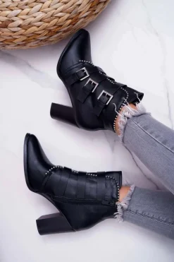 Botki Damskie Na Słupku Klamry Czarne Finbas