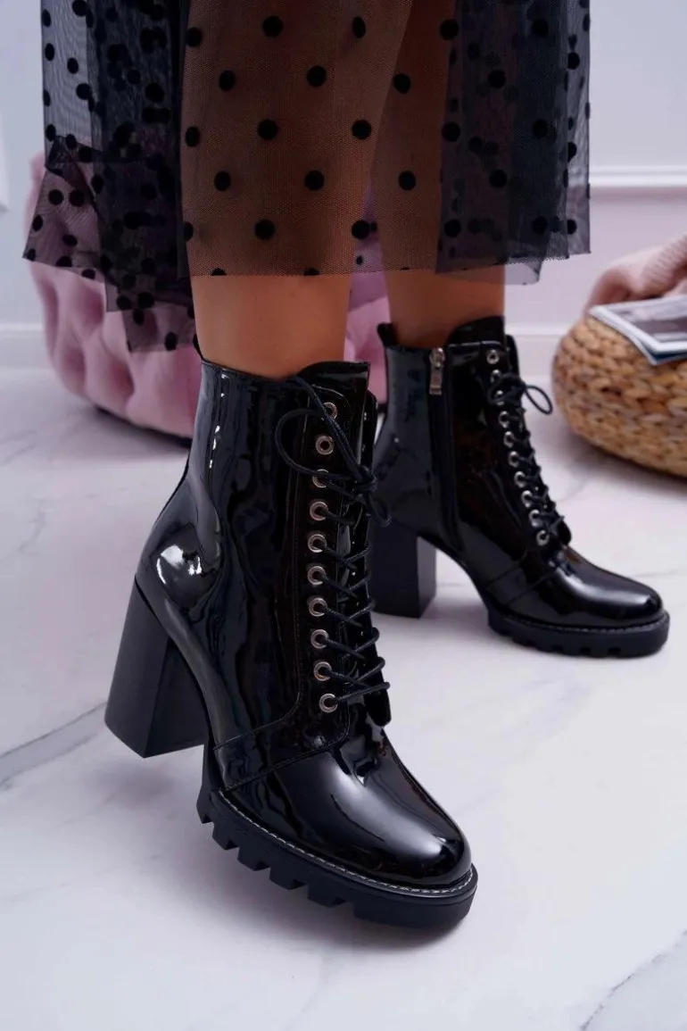 Botki Damskie Na Słupku Lakierowane Czarne Insist