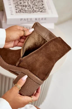 Botki Damskie Na Słupku Ocieplane Eko Zamszowe Brązowe Arkesia