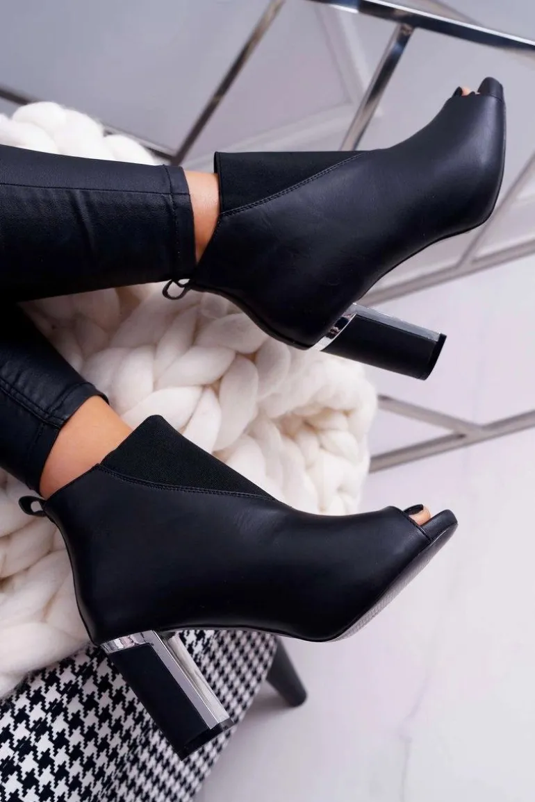 Botki Damskie na Słupku Odkryte Palce Wsuwane Czarne Germen