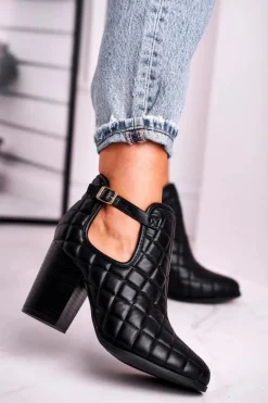Botki Damskie Na Słupku Pikowane Z Wycięciami Czarne Dreams