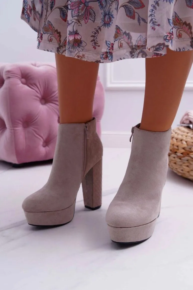 Botki Damskie na Słupku Platformie Zamszowe Beżowe Celinne
