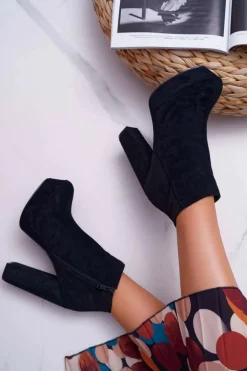 Botki Damskie na Słupku Platformie Zamszowe Czarne Celinne