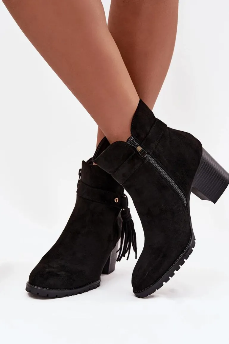 Botki Damskie Na Słupku Z Frędzlami Czarne Rosabella