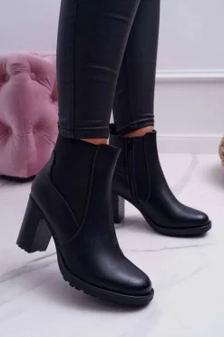 Botki Damskie Na Słupku z Zamkiem Czarne Beloved