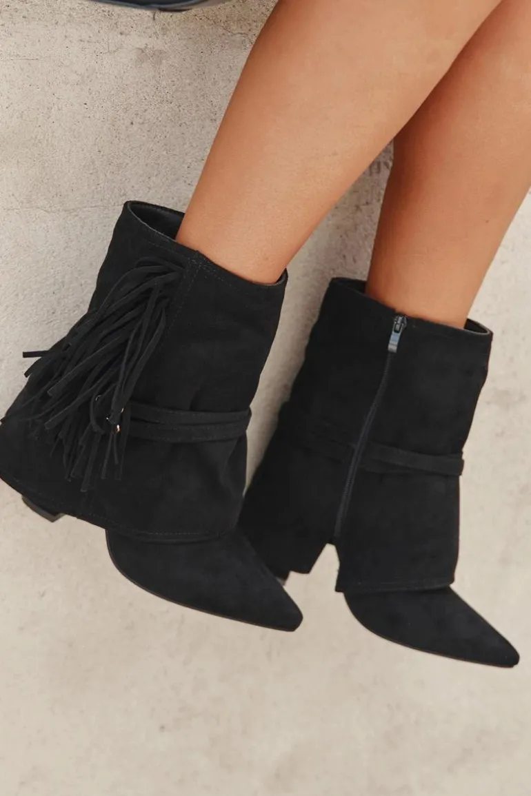 Botki Damskie Na Słupku Z Frędzlami I Złotymi Klamrami Czarne Evelisse