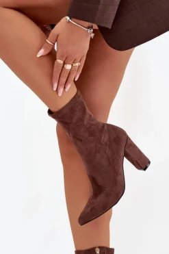 Botki Damskie Na Słupku Z Przeszyciami Brązowe Rosivelle