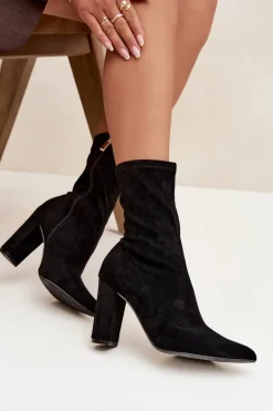 Botki Damskie Na Słupku Z Przeszyciami Czarne Rosivelle