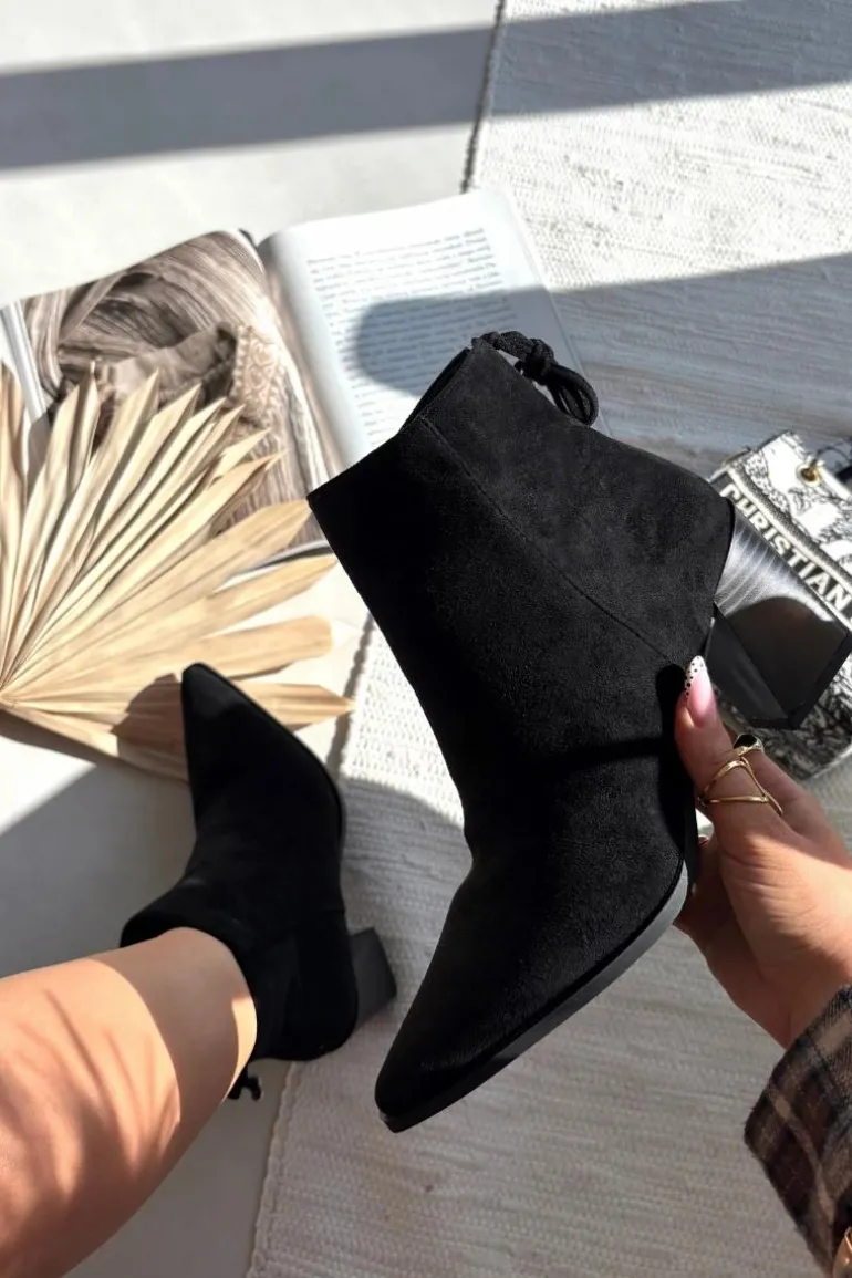 Botki Damskie Na Słupku Z Wiązaniem Czarne Halisse