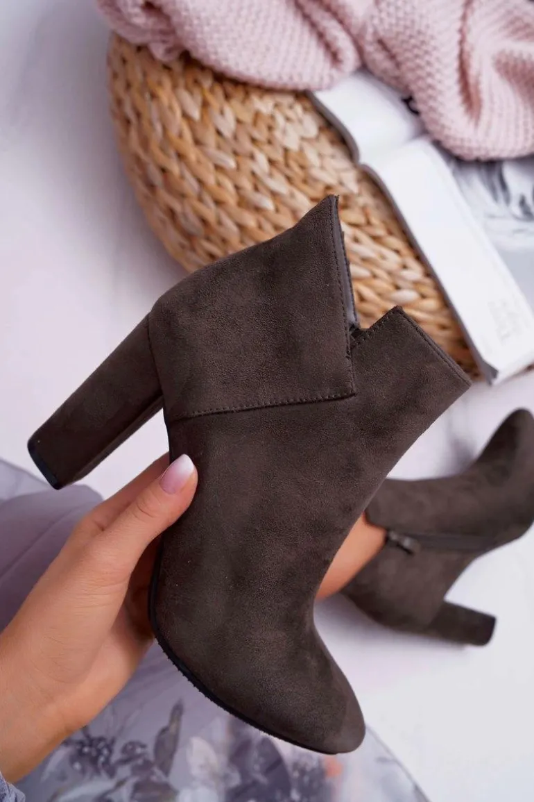 Botki Damskie Na Słupku Zamszowe Khaki Ruffle