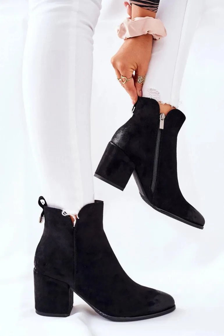 Botki Damskie Na Słupku Zamszowe Czarne Carrick