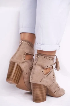 Botki Damskie Na Słupku Zamszowe Odkryte Beżowe Empty