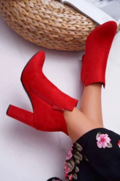 Botki Damskie Na Słupku Zamszowe Czerwone Ruffle