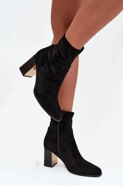 Botki Damskie Na Słupku Ze Złotym Elementem Ocieplane Czarne Amelisse