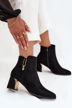 Botki Damskie Na Słupku Ze Złotymi Detalami Czarne Kalivra