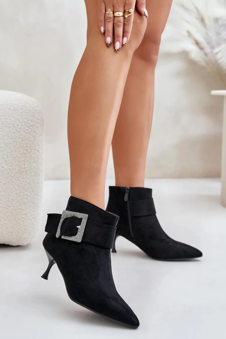 Botki Damskie Na Szpilce Z Ozdobną Klamrą Czarne Nirilis