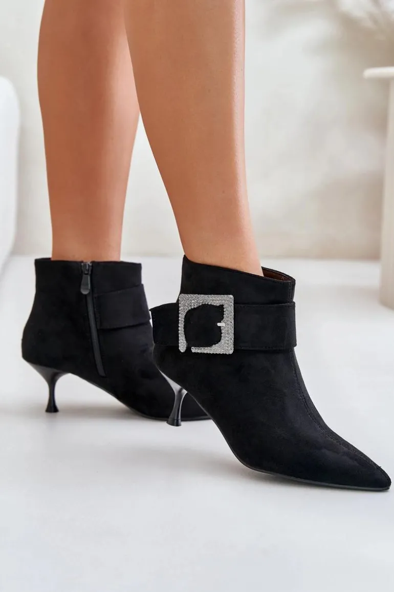 Botki Damskie Na Szpilce Z Ozdobną Klamrą Czarne Nirilis