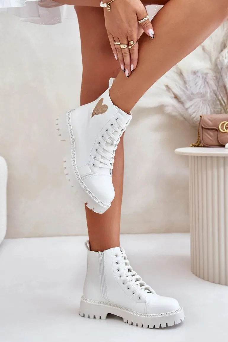 Botki Damskie Na Zamek Z Ozdobnym Sercem Białe Obeena